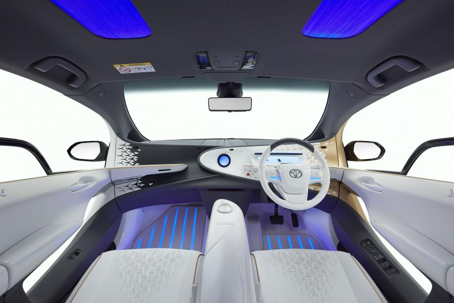Торпедо Toyota LQ 2019 года  (фото 10 из 13)